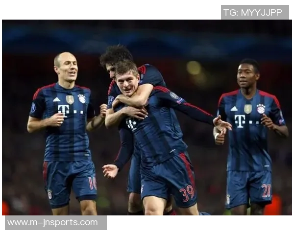 聚焦上海篮球队实力分析与欧冠足球的精彩对比