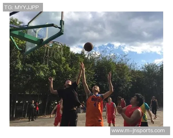 重庆篮球队的崛起之路世锦赛特别报道展现成长与梦想 重庆篮球队的崛起之路世锦赛特别报道展现成长与梦想